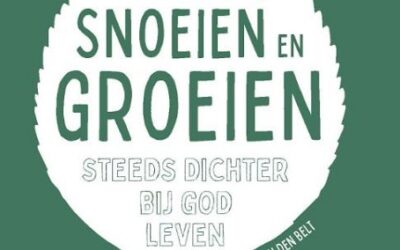 Bloeien snoeien en groeien